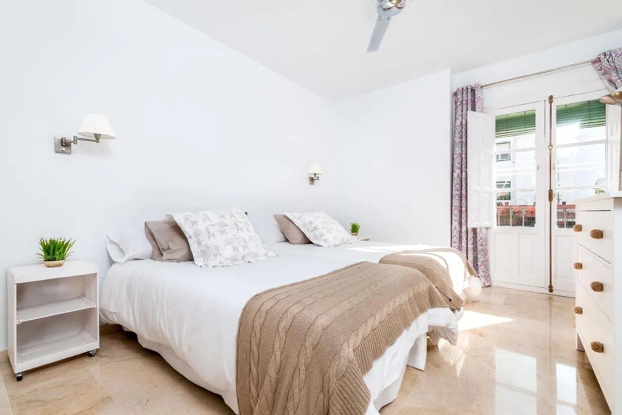 Genteel Home Maestranza Seville Spain